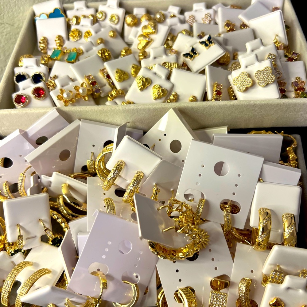 Jewelry Unlisted